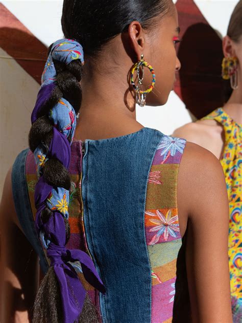 22 Mexican Braids Hairstyles